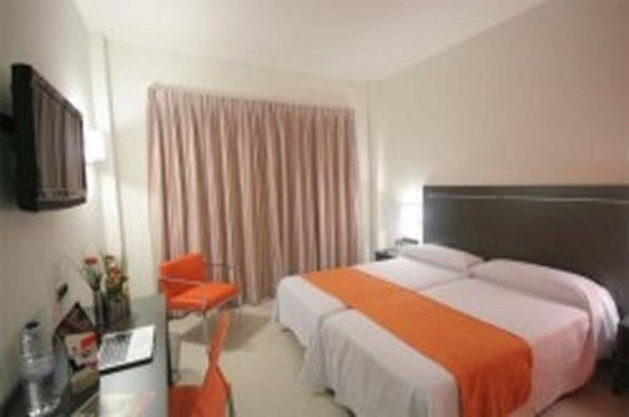 Venture Sant Cugat 3*